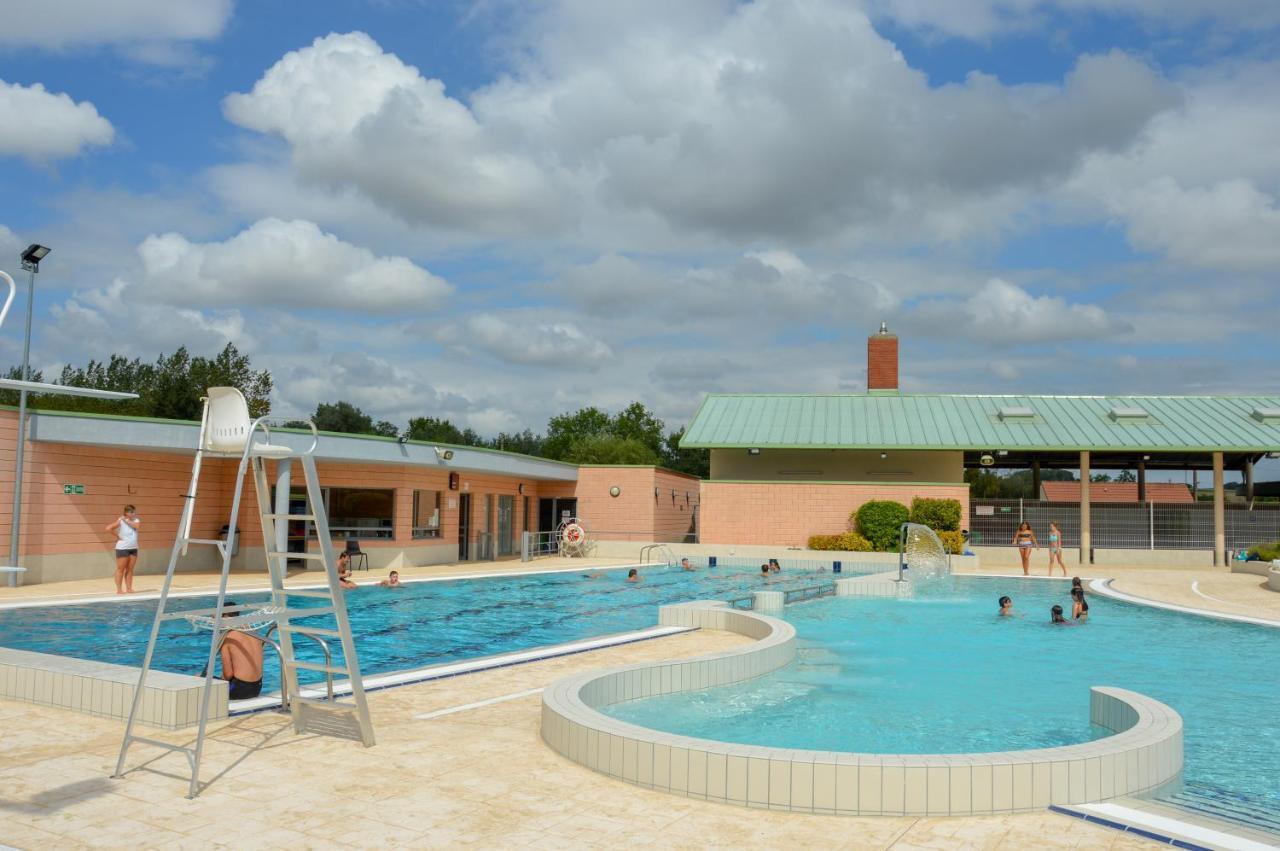 Spacious Quentoinise Town House Holiday home *